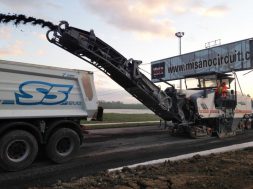 Wirtgen races over finishing line at the Misano World Circuit with its 3D technology. Foto: Trimble.